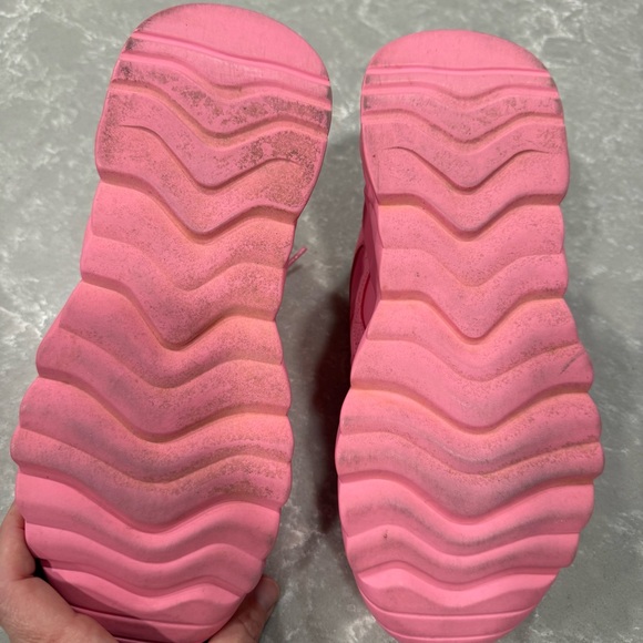 Madden Girl Neon Barbie Pink Chunky Sneakers Size 9.5 Like New Faux Leather - Picture 7 of 8